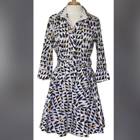 Diane Von Furstenberg Dresses & Skirts - Diane Von Furstenberg geometric belted dress